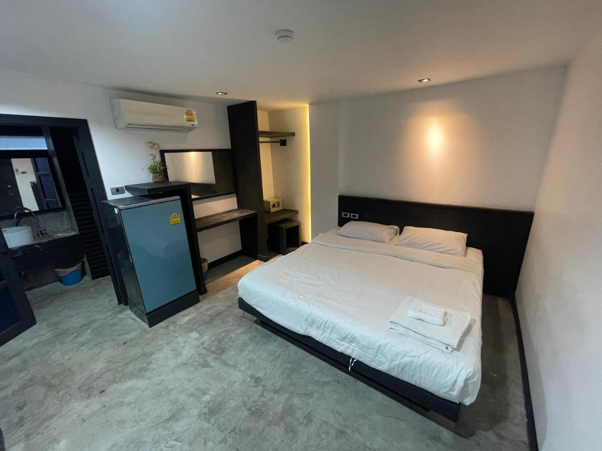 Islanda Hotel Patong Eksteriør bilde